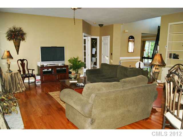 22121 Satilla Dr, Cornelius, NC 28031 photo 6