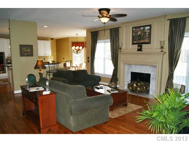 22121 Satilla Dr, Cornelius, NC 28031 photo 5