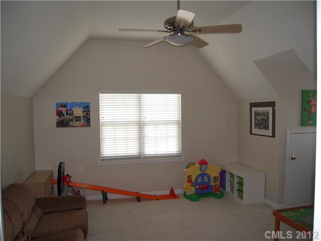 19317 Ruffner Dr, Cornelius, NC 28031 photo 13