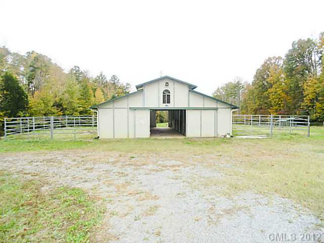555 Compton Rd, Clover, SC 29710 photo 14