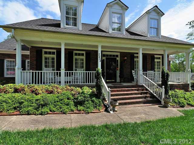 7258 Denmark Dr, Denver, NC 28037 photo 1