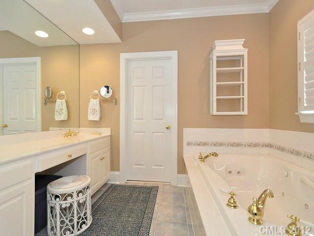 7258 Denmark Dr, Denver, NC 28037 photo 9