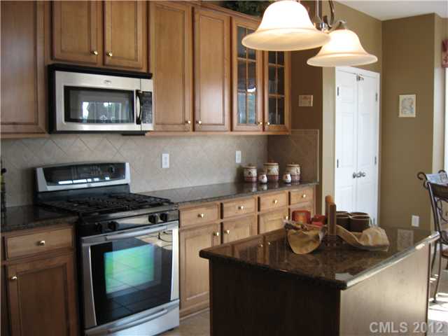2143 Chickasaw Loop, Rock Hill, SC 29732 photo 3