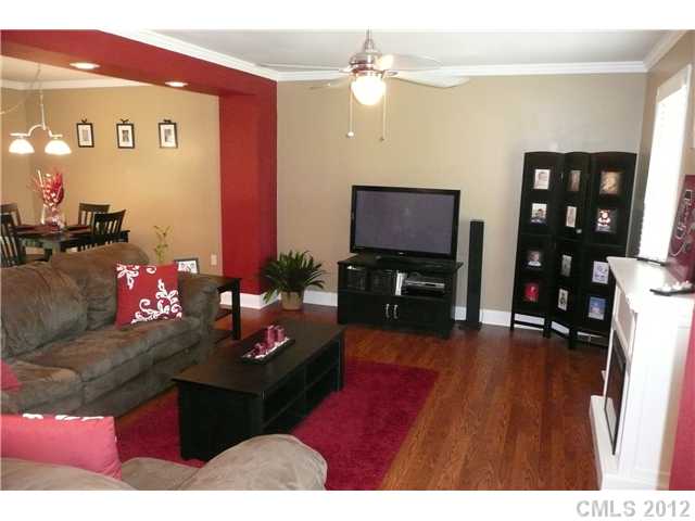 1529 Danlee Dr, Lancaster, SC 29720 photo 2