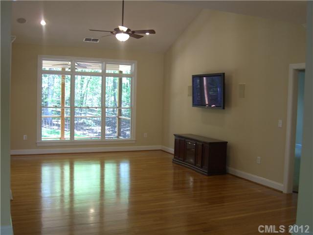 8712 Riverwood Rd, Terrell, NC 28682 photo 7