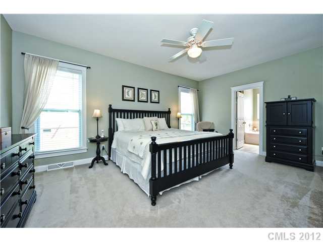 822 Brooksmill Dr, Tega Cay, SC 29708 photo 8