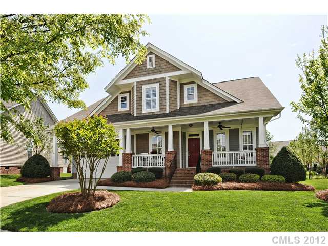 822 Brooksmill Dr, Tega Cay, SC 29708 photo 1