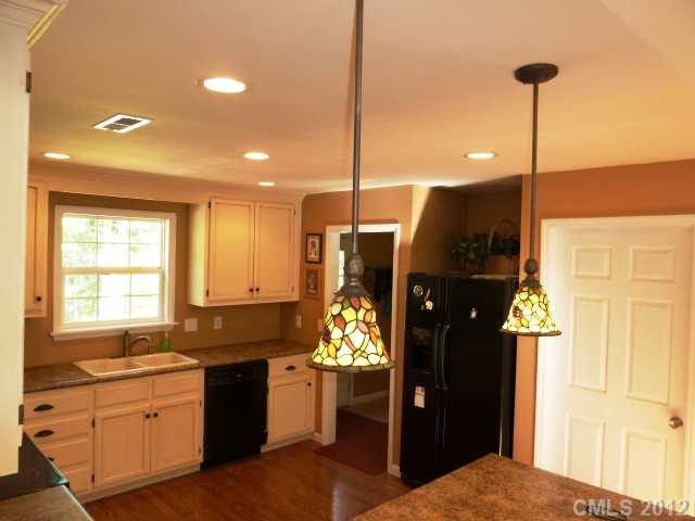 3610 Libby Ln, Midland, NC 28107 photo 8