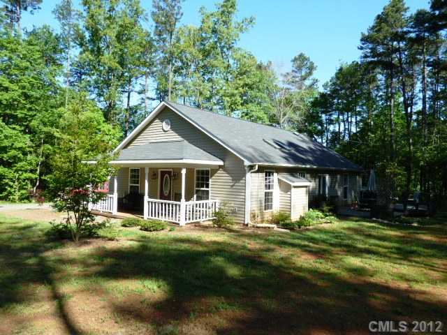 3610 Libby Ln, Midland, NC 28107 photo 2