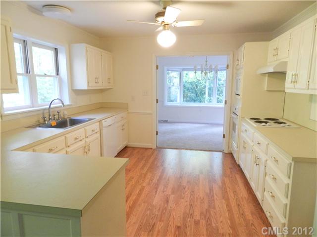 708 Houston Dr, Monroe, NC 28110 photo 5