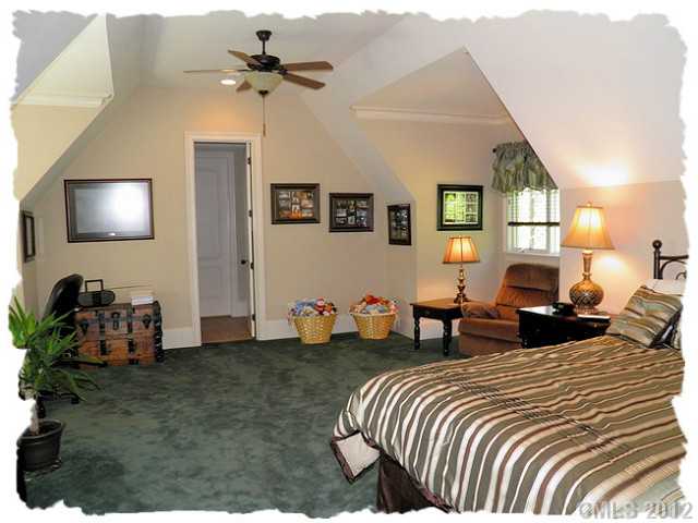 272 Treetops Dr, Stanley, NC 28164 photo 17
