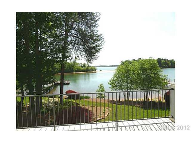 17908 John Connor Rd, Cornelius, NC 28031 photo 3