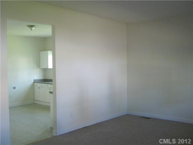 87 5th St, Cramerton, NC 28032 photo 8