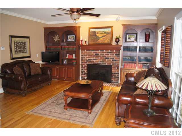 2017 Brandywine Dr, Matthews, NC 28105 photo 6