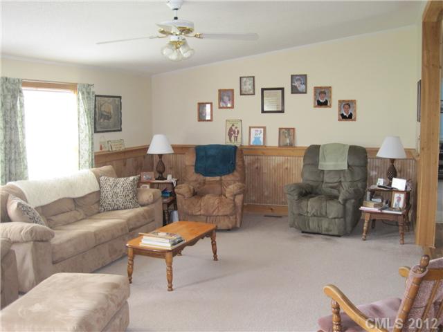 730 Bradshaw Rd, Mount Ulla, NC 28125 photo 2
