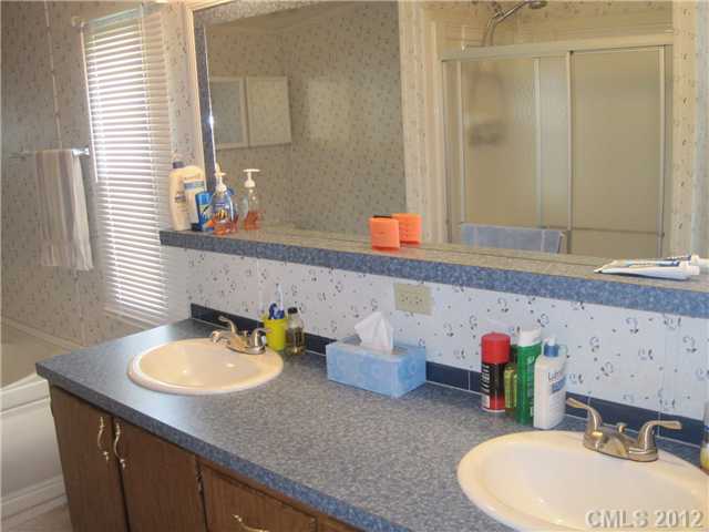 730 Bradshaw Rd, Mount Ulla, NC 28125 photo 10