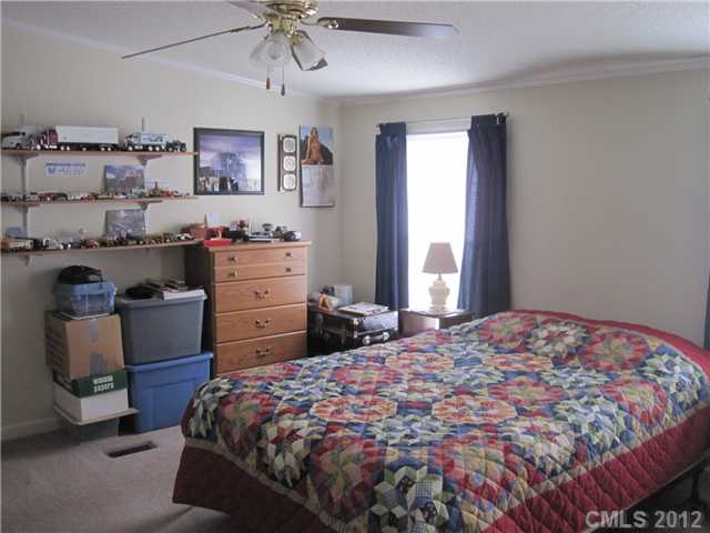 730 Bradshaw Rd, Mount Ulla, NC 28125 photo 9