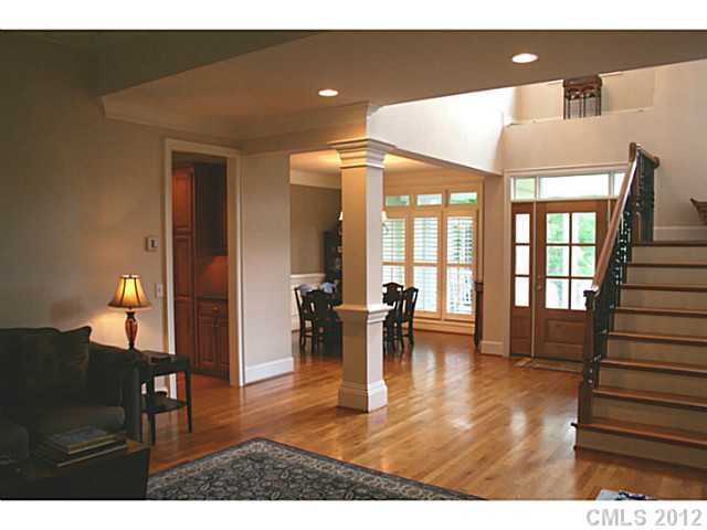 18533 Rollingdale Ln, Davidson, NC 28036 photo 2