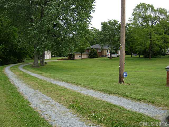 2008 Concord Ave, Monroe, NC 28110 photo 1