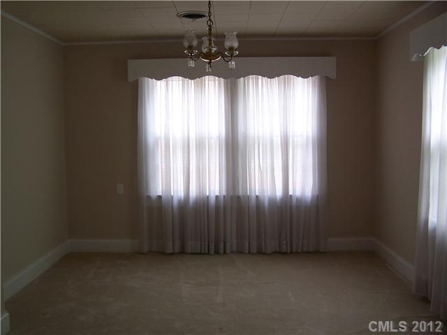 830 Maple Ave, Salisbury, NC 28144 photo 3