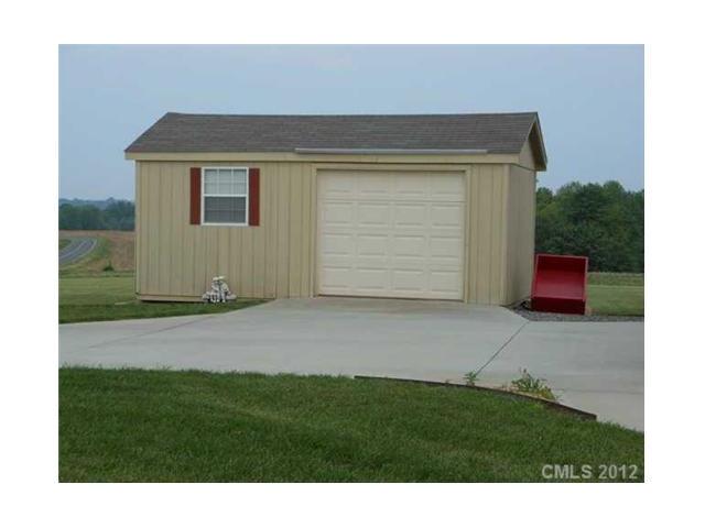 112 Tatum Rd, Olin, NC 28660 photo 14