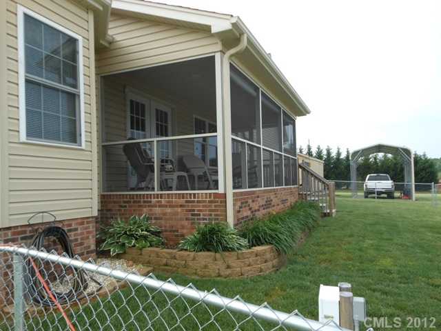 112 Tatum Rd, Olin, NC 28660 photo 12