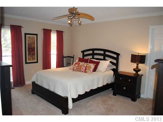 5350 Chester Ct, Davidson, NC 28036 photo 8