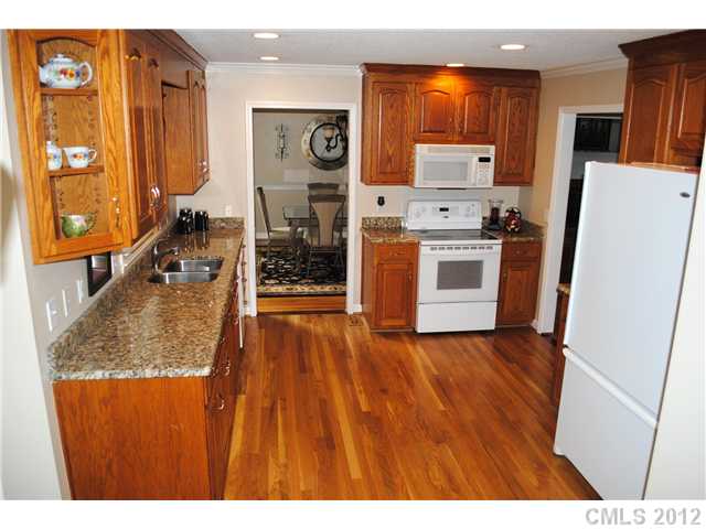 5350 Chester Ct, Davidson, NC 28036 photo 5