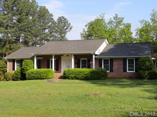 116 Ridge Ave, Clover, SC 29710 photo 1