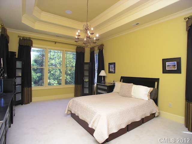3002 Dodsworth Dr, Cramerton, NC 28032 photo 2