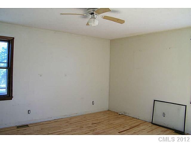 905 Tower Rd, Vale, NC 28168 photo 8
