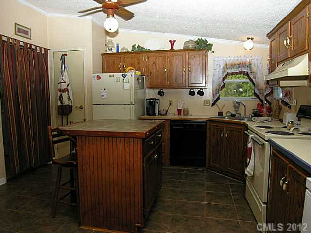 3275 Lambert Rd, Mount Pleasant, NC 28124 photo 5