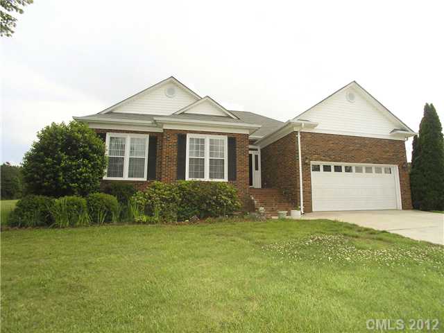 3901 Priceton Dr, Monroe, NC 28110 photo 2
