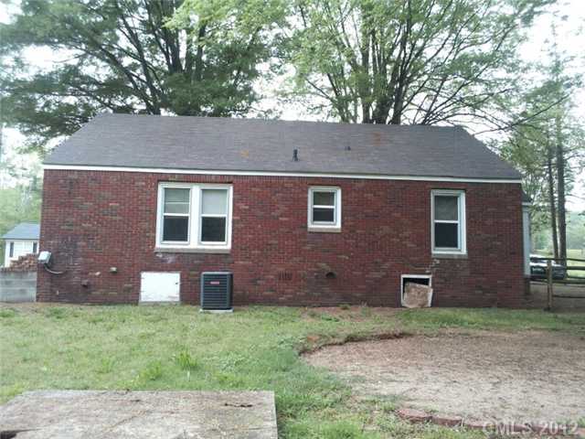 303 Echo Ave, Kannapolis, NC 28081 photo 2