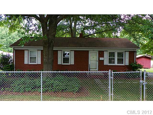 308 4th St, Stanley, NC 28164 photo 1