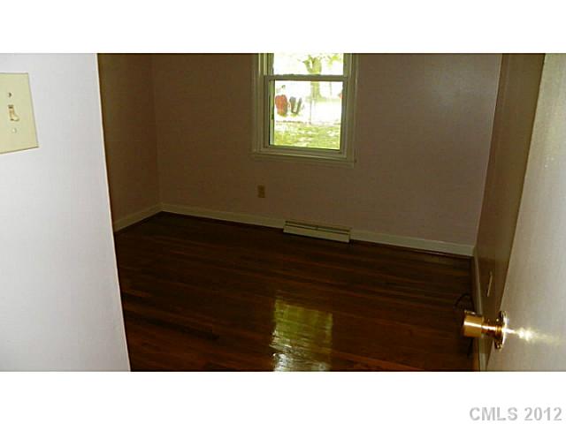 308 4th St, Stanley, NC 28164 photo 7