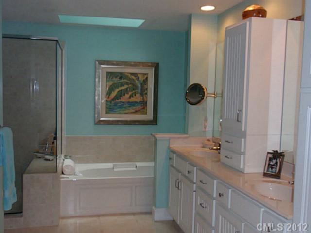 115 Spinnaker Ct, Davidson, NC 28036 photo 11