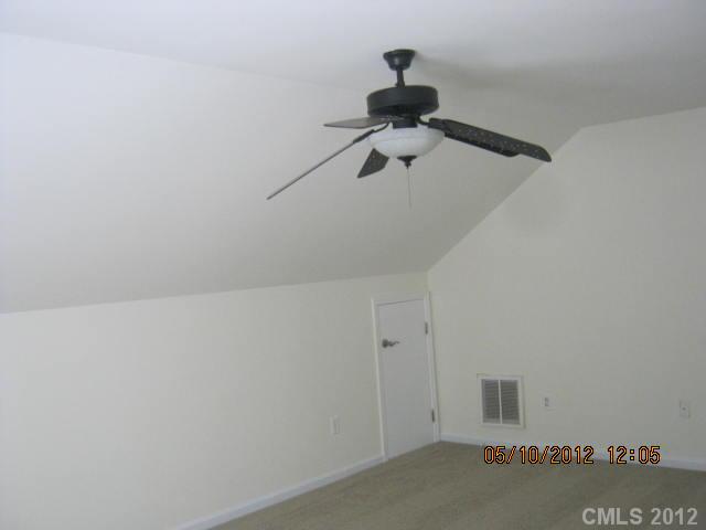 6850 Lowesville Ln, Stanley, NC 28164 photo 2