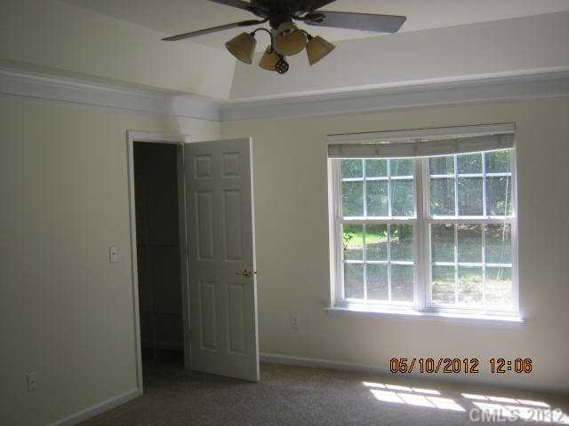 6850 Lowesville Ln, Stanley, NC 28164 photo 4