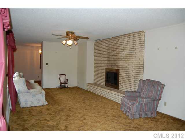 1022 E 22nd St, Kannapolis, NC 28083 photo 5