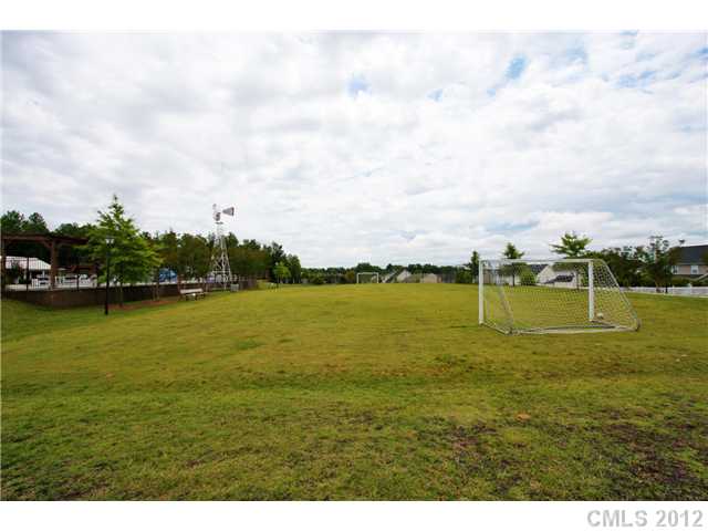 10821 Traders Ct, Davidson, NC 28036 photo 15