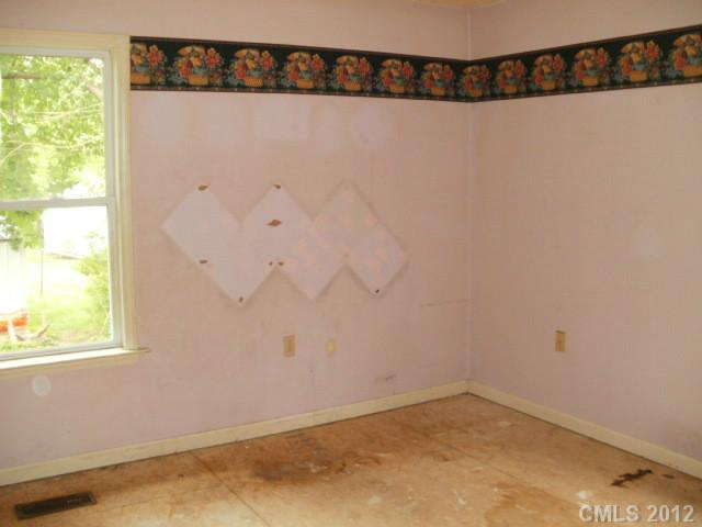 513 Cardinal Ct, Davidson, NC 28036 photo 8