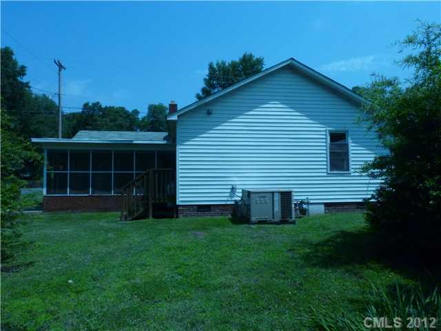 515 Engleside St, Monroe, NC 28110 photo 2