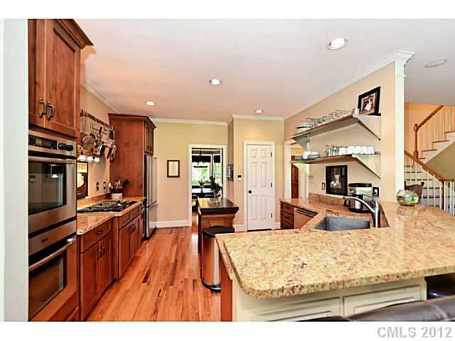 18840 Greyton Ln, Davidson, NC 28036 photo 5