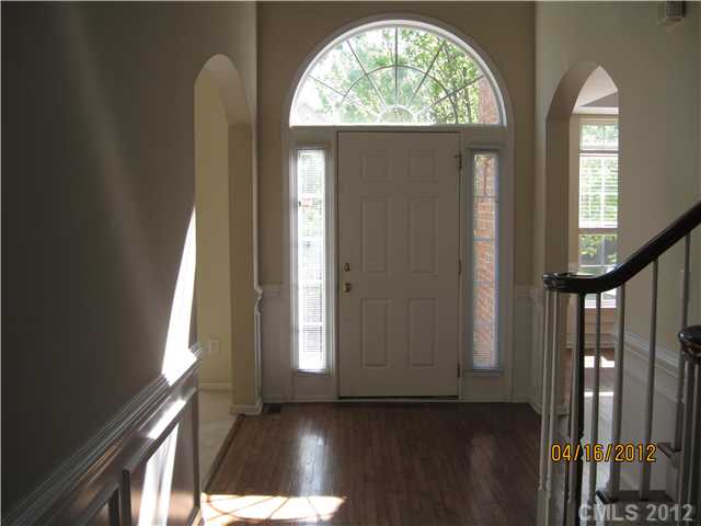 19725 Outermark Ln, Cornelius, NC 28031 photo 2