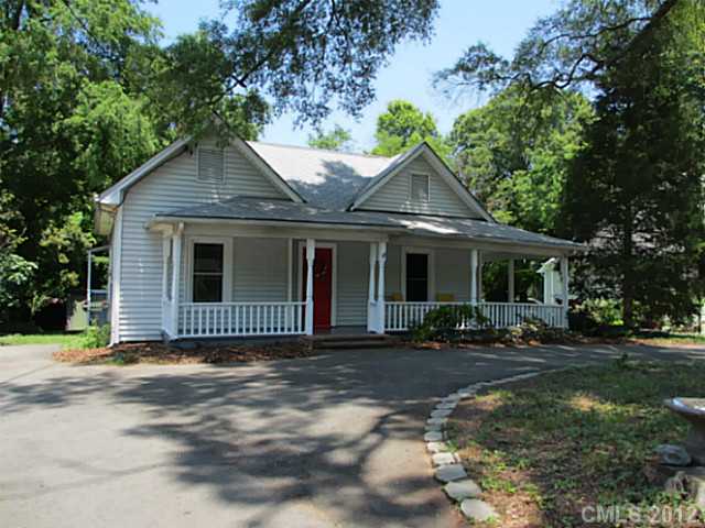 633 Concord Rd, Davidson, NC 28036 photo 1