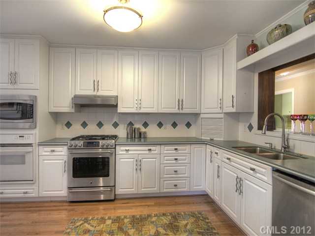102 Brooke Dr, Monroe, NC 28112 photo 2