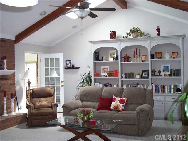 6372 Harbor Dr, Concord, NC 28025 photo 6