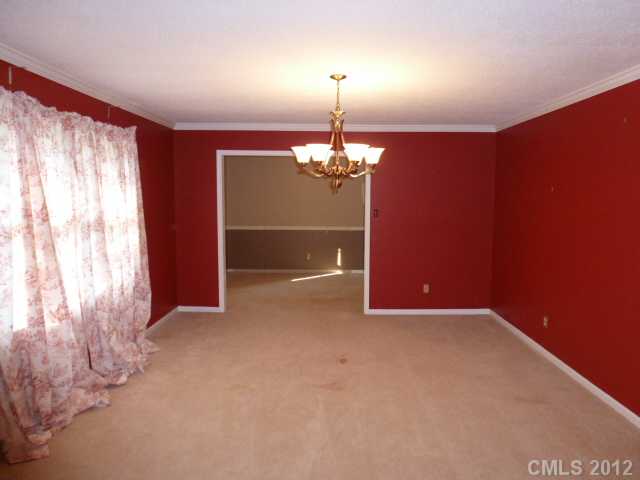 557 Freemont Dr, Lancaster, SC 29720 photo 5