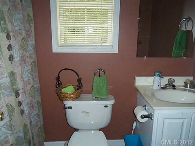 7776 Van Wyck Rd, Lancaster, SC 29720 photo 6